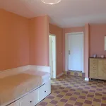 Futterhaus Neben Der Wasserburg Liepen