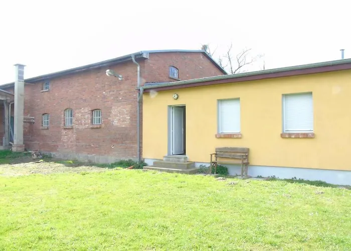 Daire Futterhaus Neben Der Wasserburg Liepen *